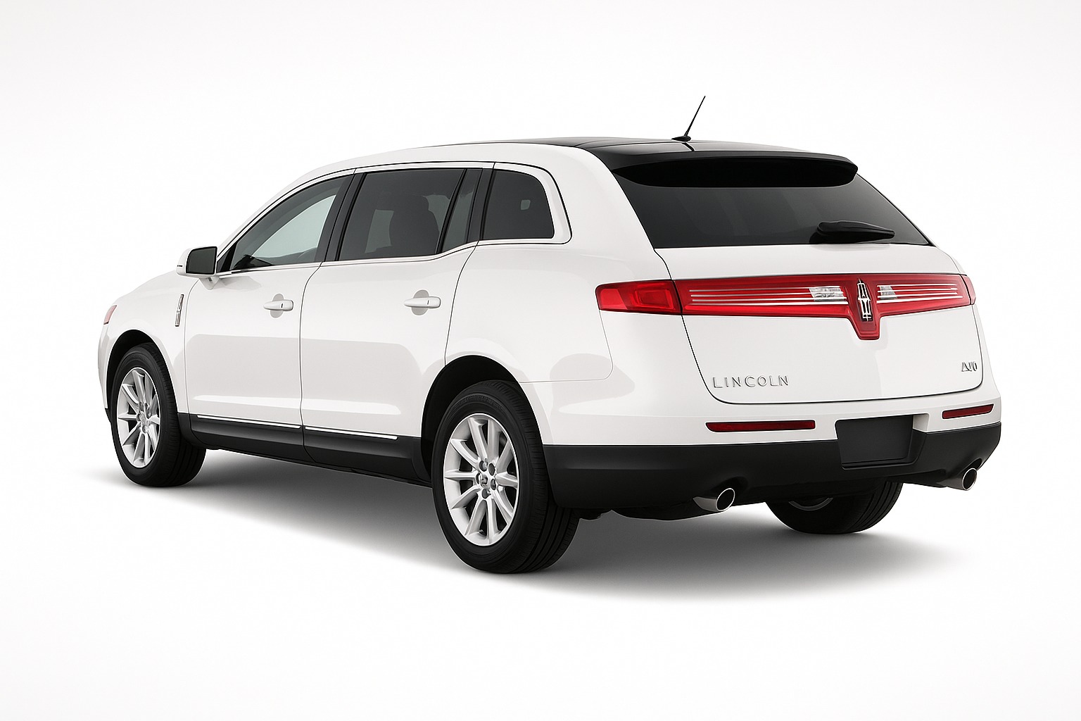 Lincoln MKT photo